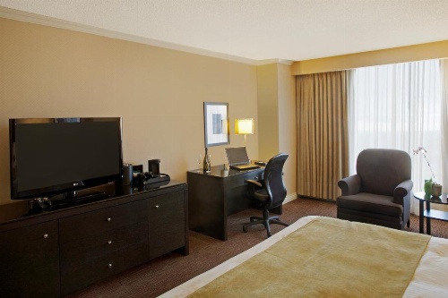 Delta Hotels by Marriott Toronto East image 8